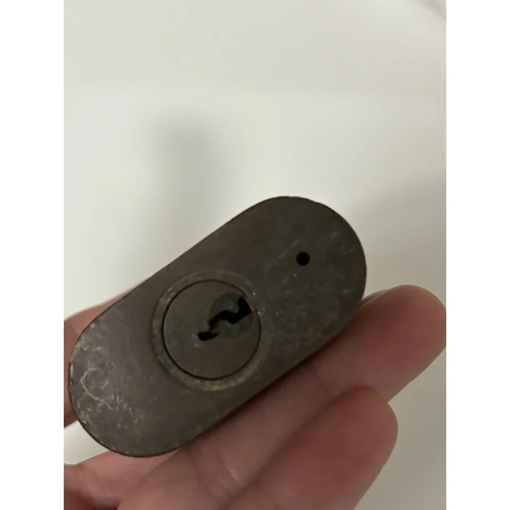 N/A yale padlock